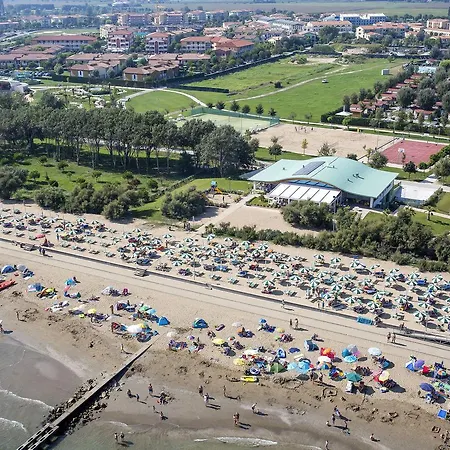 Villaggio Le Frassinelle 440s * دونا فيردي